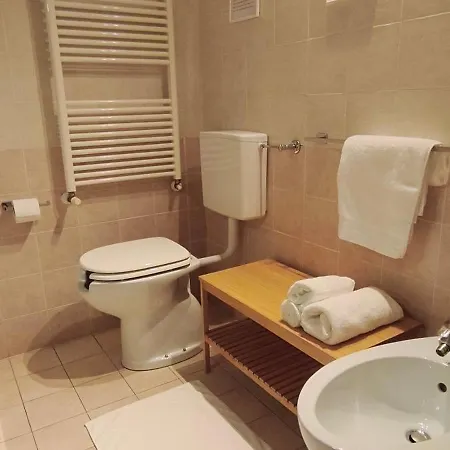 Il Leone E La Scintilla Nella Valsamoggia Vicino A Bologna Bed & Breakfast Crespellano